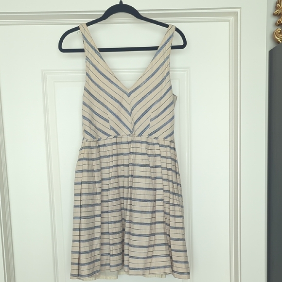 J. Crew Tan and Cream V-Neck Sleeveless Dress - Picture 3 of 4